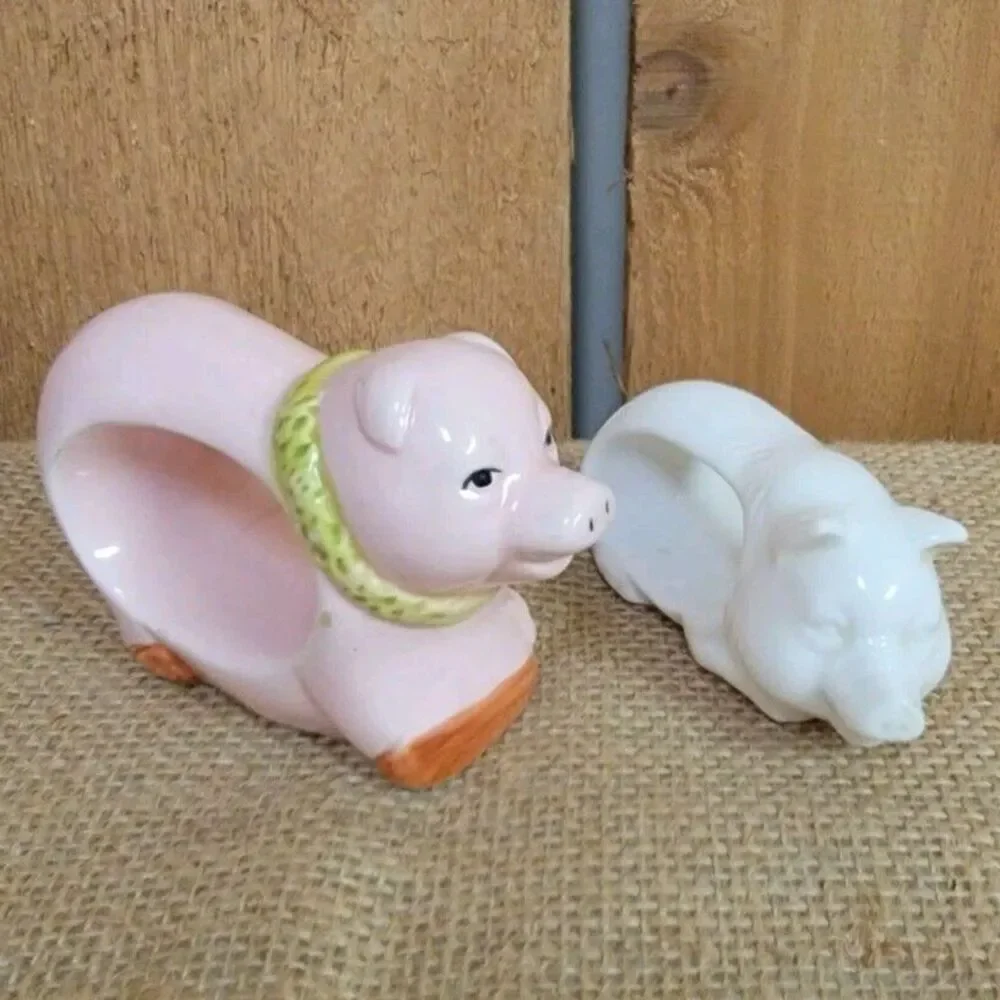 Pair of Vintage Pig Napkin Rings in Pink and White